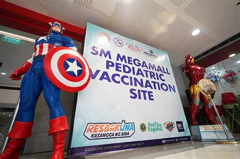 mandavax|SM Supermalls opens first COVID.
